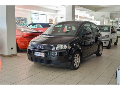 Audi A2 1.4 Comfort - NEOPATENTATI